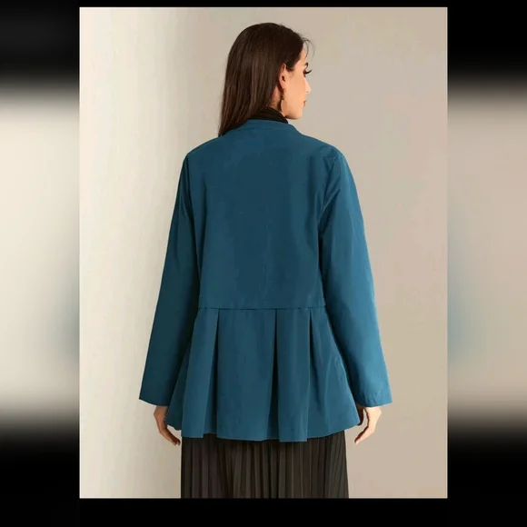 SHEIN Mulvari Pleated Hem Solid Coat Without Belt Size Medium - Picture 3 of 5